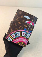 Louis Vuitton Δερμάτινη Ατζέντα – Genuine Leather Planner