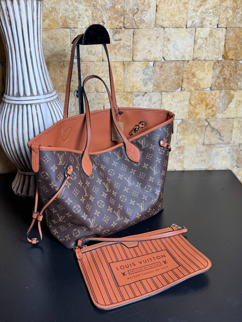 Louis Vuitton Inside Out Tote με pouch