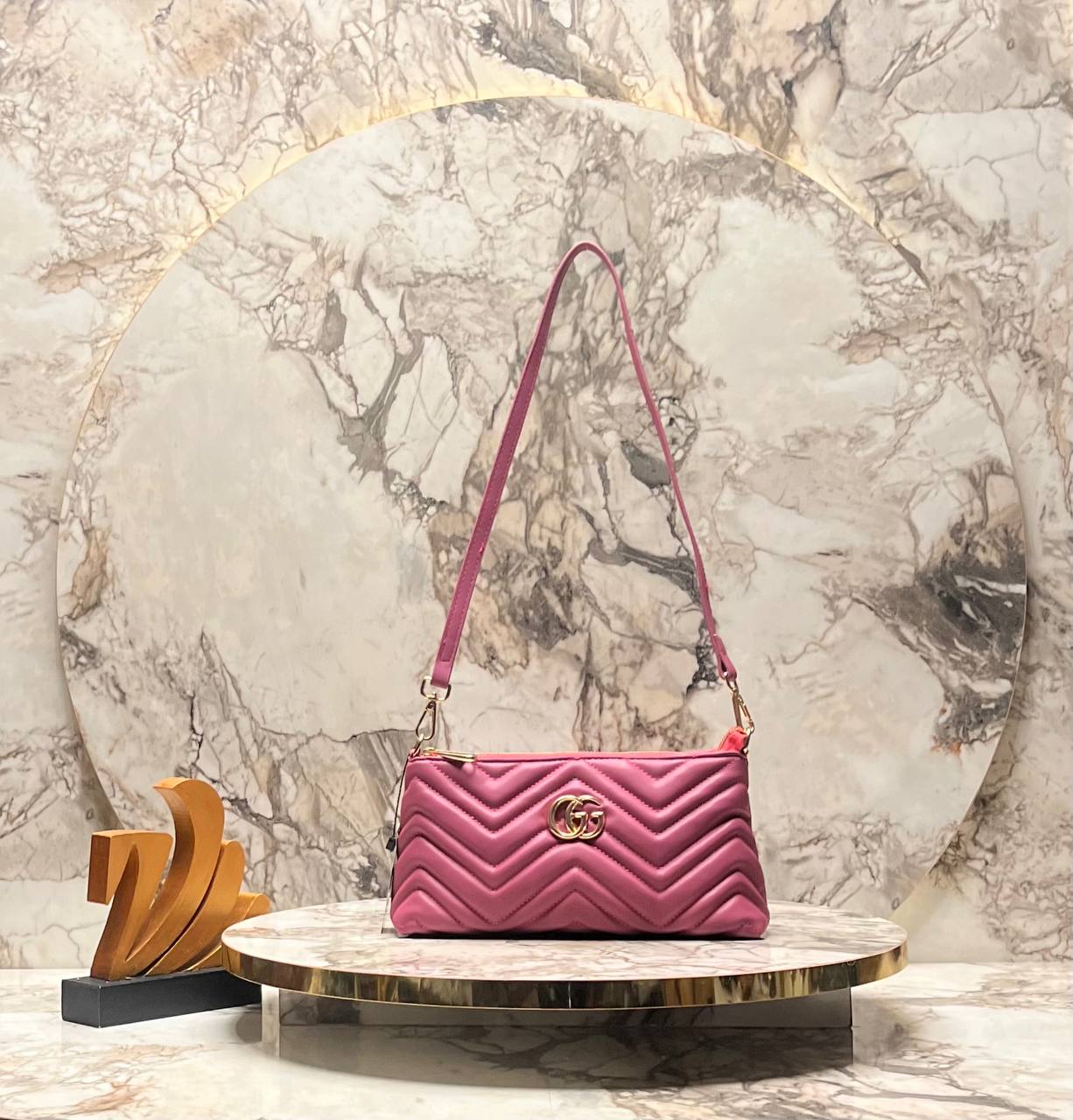 Gucci GG Marmont Matelassé Φουξ