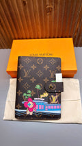 Louis Vuitton Δερμάτινη Ατζέντα – Genuine Leather Planner