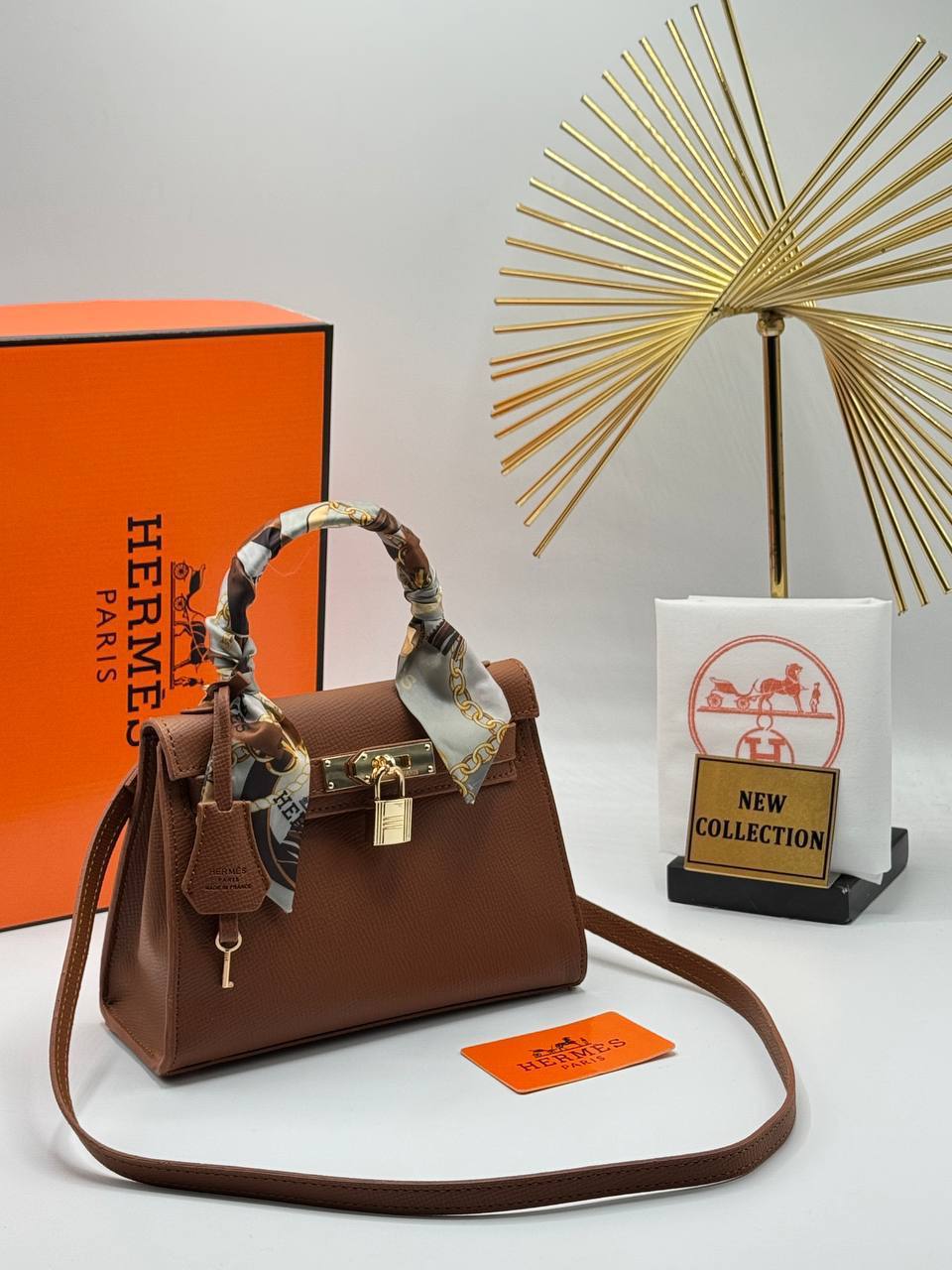 Hermès Mini Kelly Black Bag με Twilly – Καφέ