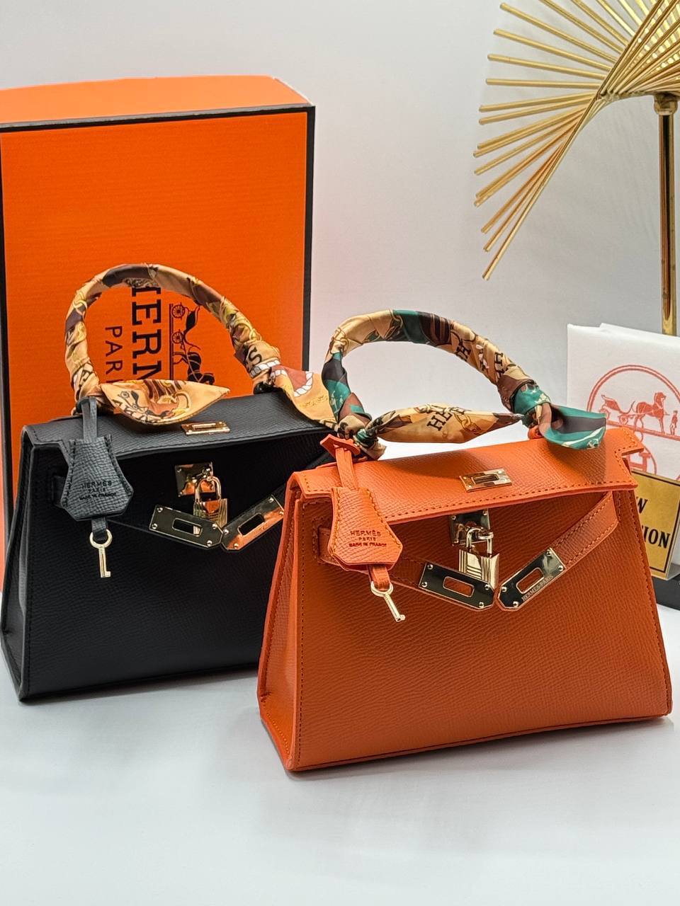 Hermès Mini Kelly Black Bag με Twilly – Μαυρη