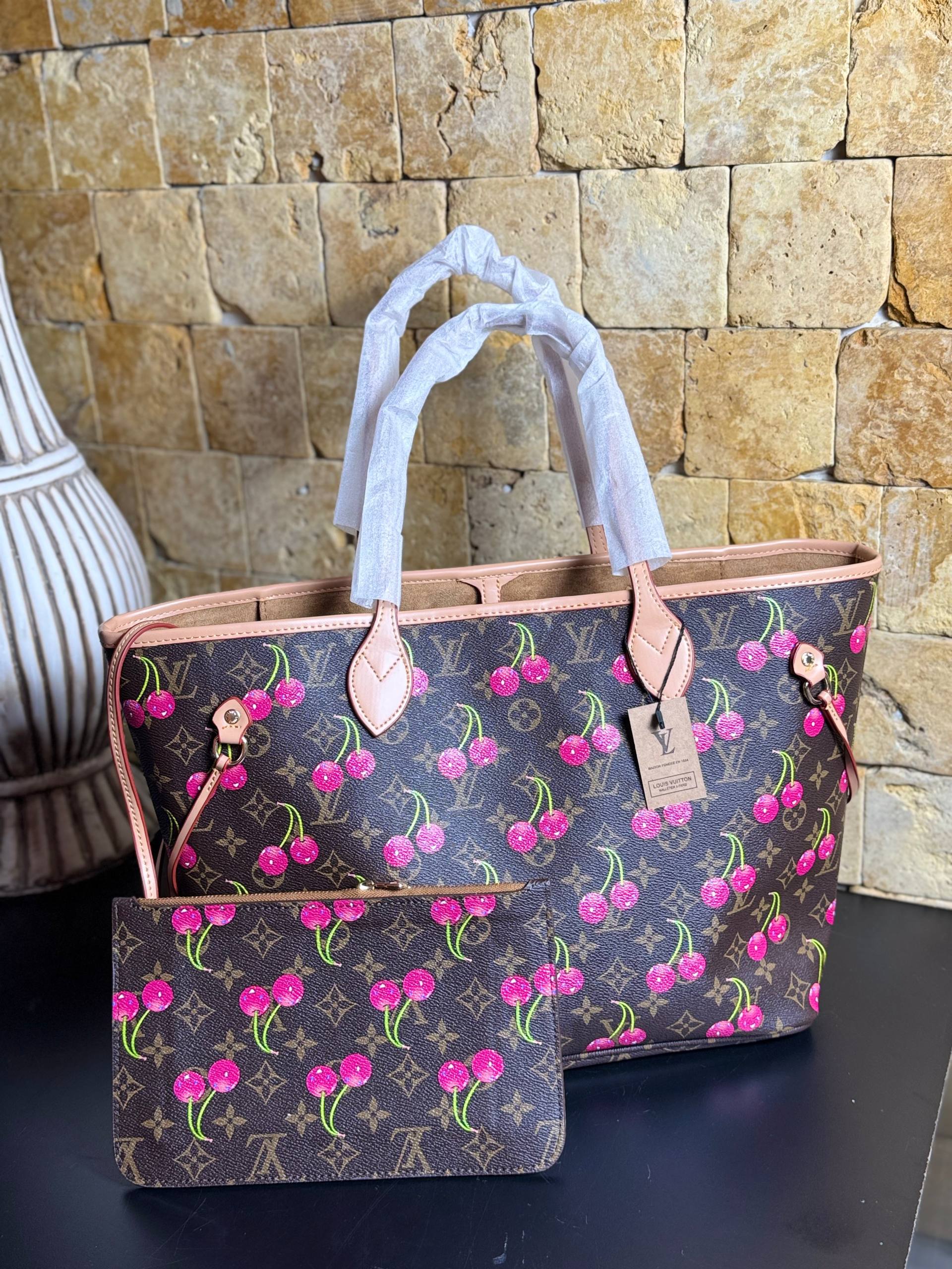 Louis Vuitton Neverfull Limited Edition Cherries με Pouch
