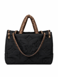 Louis Vuitton Pillow OnTheGo Tote Monogram - Μαύρη