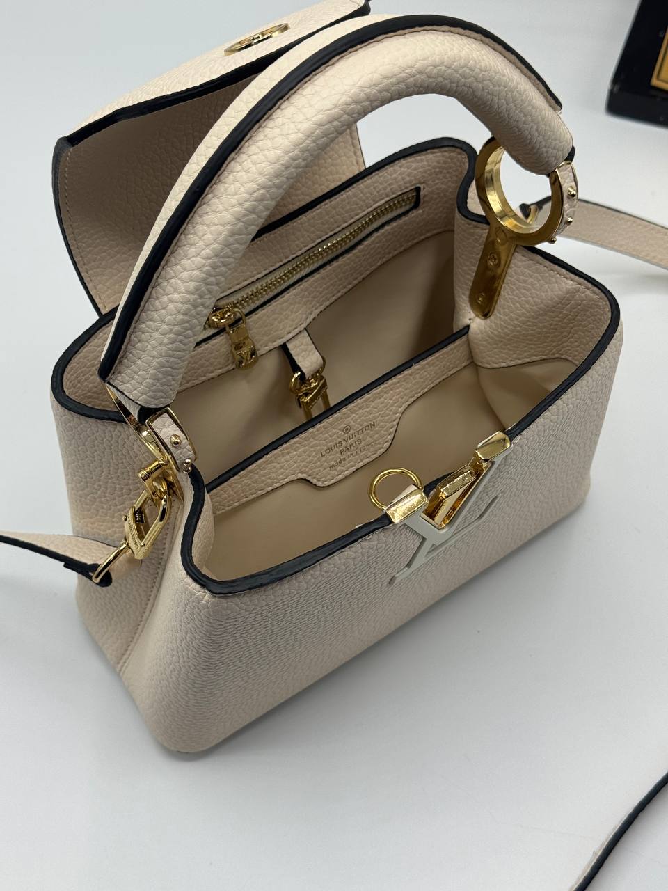 Louis Vuitton Capucines BB Bag