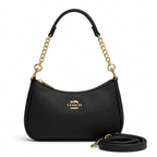 Coach Teri Shoulder Bag μαύρη σε λευκό φόντο