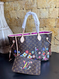 Καφέ Floral Monogram Tote με φούξια εσωτερικό και ασορτί θήκη