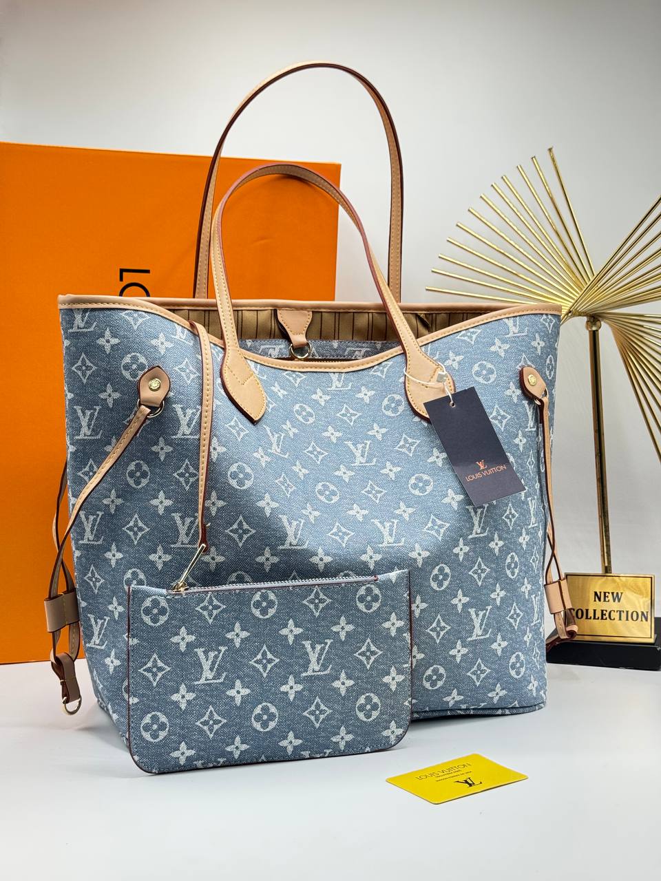 Louis Vuitton Neverfull MM Light Denim με αποσπώμενο νεσεσέρ