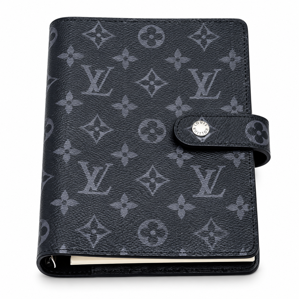 Δερμάτινη ατζέντα Louis Vuitton Monogram σε λευκό φόντο