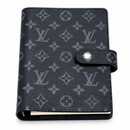 Δερμάτινη ατζέντα Louis Vuitton Monogram σε λευκό φόντο