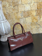 Αρχική φωτογραφία μπορντό τσάντας χειρός Prada