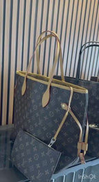Louis Vuitton Neverfull Tote Bag