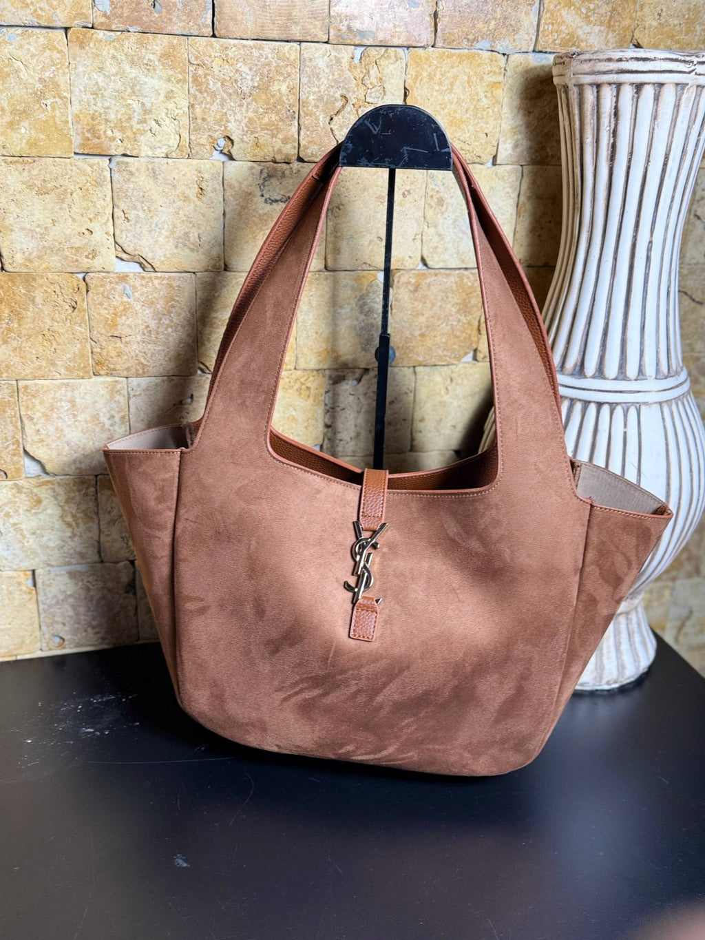 YSL Saint Laurent Le 5 À 7 Bea suede ταμπά καραμελέ – αρχική φωτογραφία προϊόντος